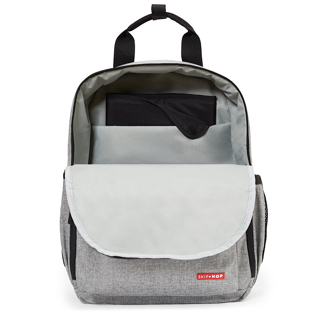 Mochila pañalera Skip Hop aerodinámica gris - JORHELITOS - JORHELITOS