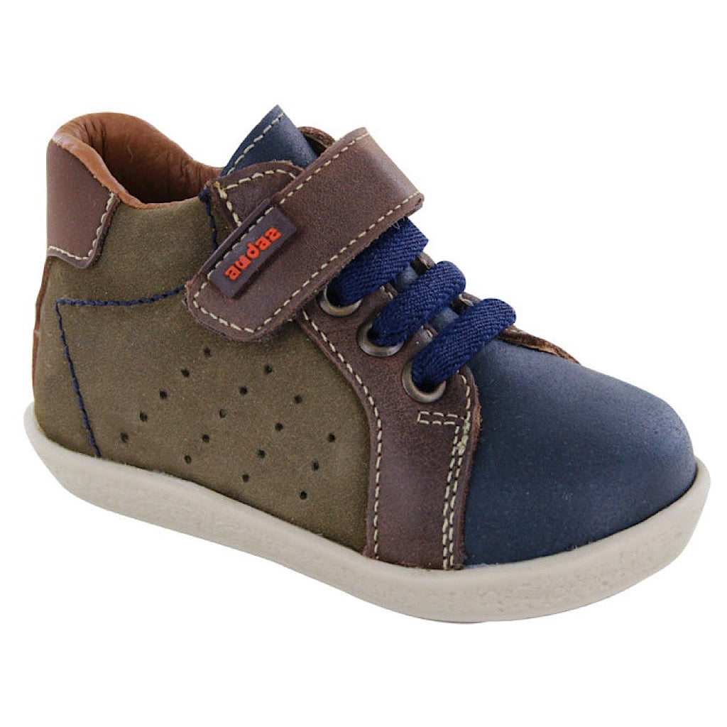 Botita café con azul bebito Audaz - JORHELITOS - JORHELITOS